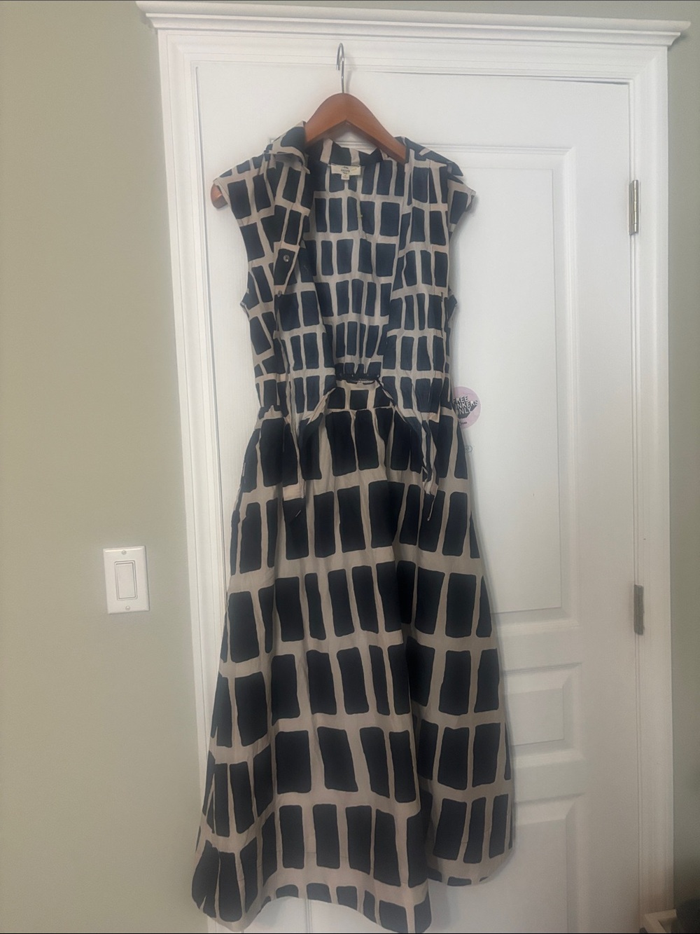entro Sleeveless Midi Dress in Black and Cream Grid Print